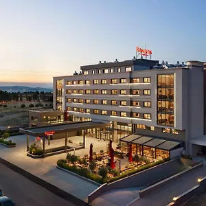 Ramada By Wyndham Aliaga فندق إزمير