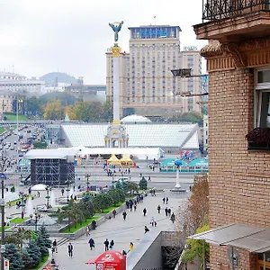 On Independence Square , Kiev Ukrayna