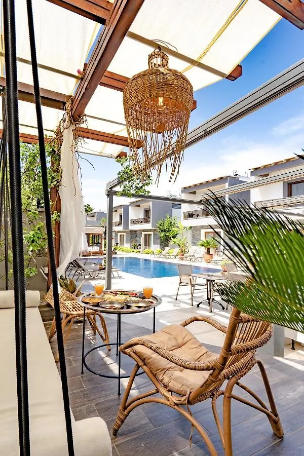 Ξενοδοχείο με διαμερίσματα Maye Residence Gümbet